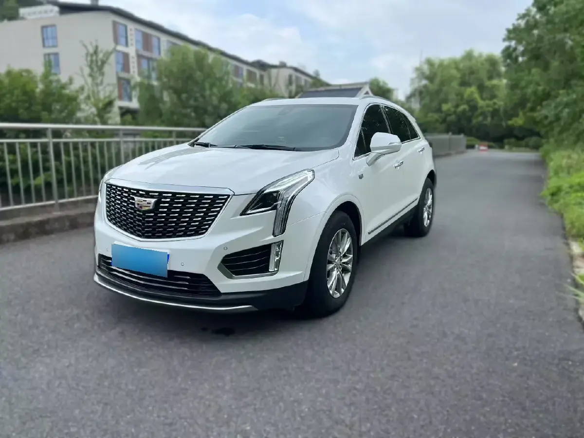 2021 Cadillac XT5 2.0T 237HP L4 9AT