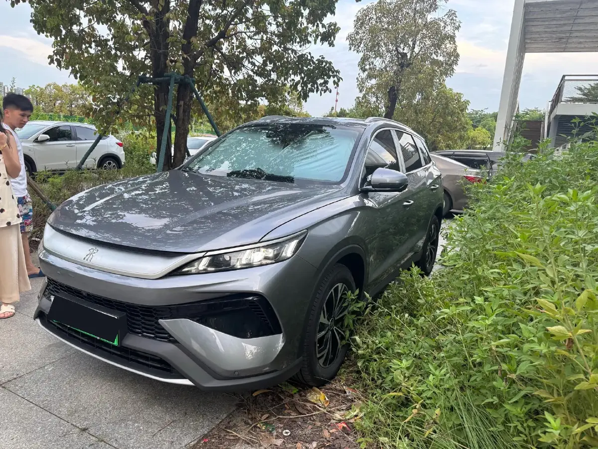 2025 BYD Song Pro 1.5L 101HP L4 E-CVT PHEV 12.9KWH