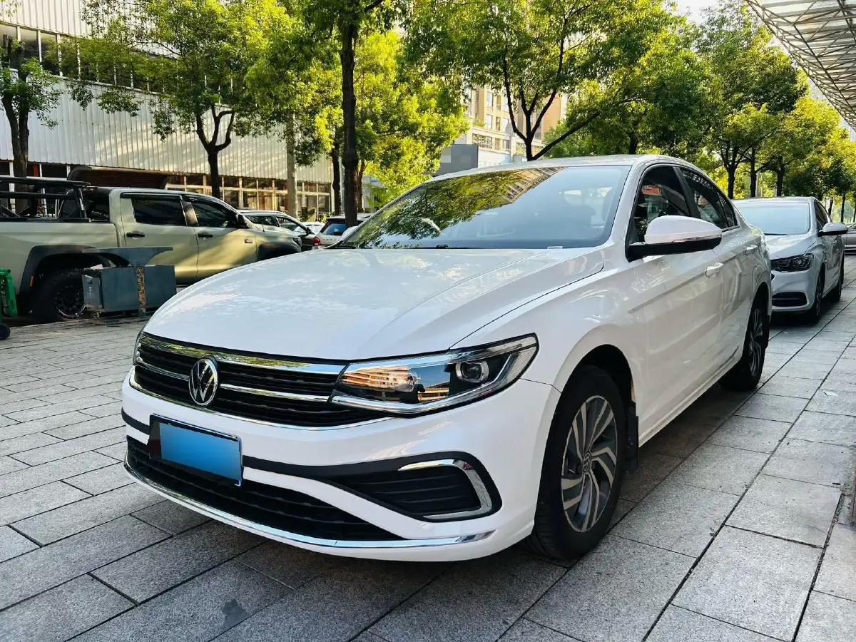 2025 Volkswagen Bora 1.2T 116HP L4 7DCT