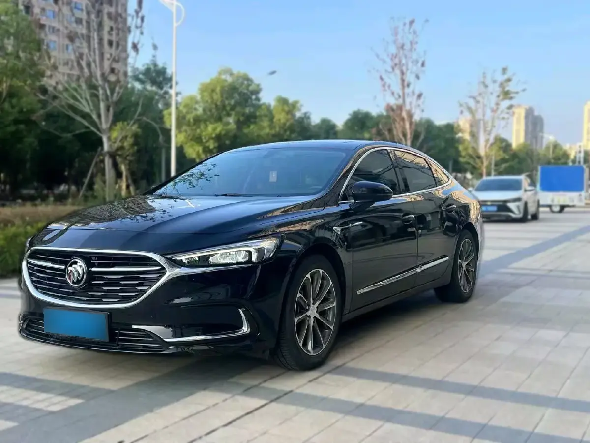 2021 Buick Larcosse 2.0T 237HP L4 9AT