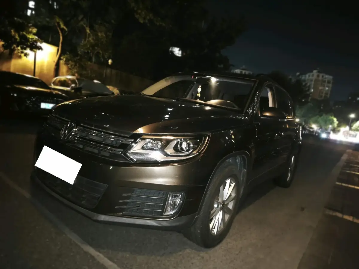 2016 Volkswagen Tiguan 1.4T 150HP L4 6DCT