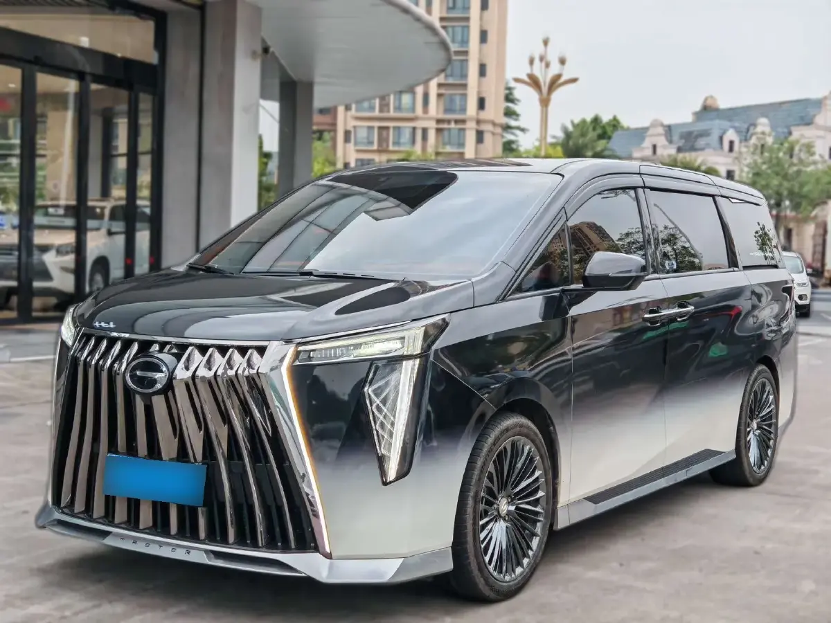 2023 GAC Trumpchi M8 2.0T 252HP L4 8AT