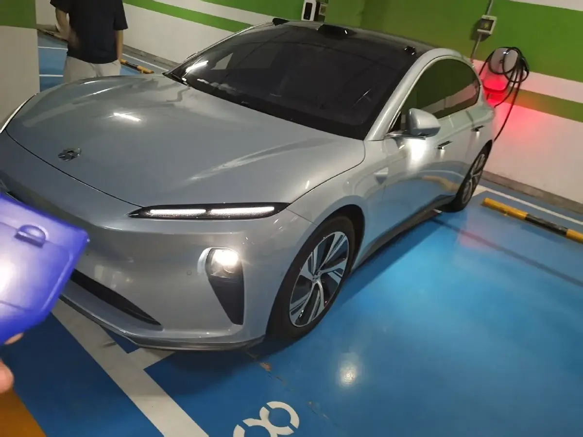 2022 NIO ET5 BEV 100KWH