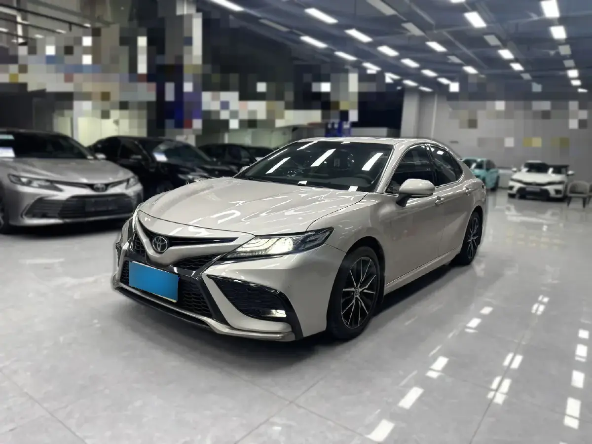 2021 Toyota Camry 2.0L 178HP L4 CVT