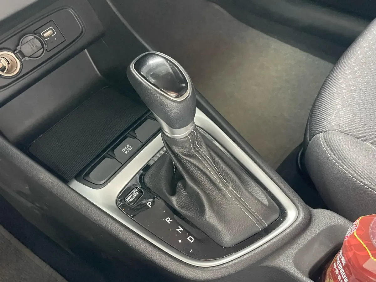 2020 Hyundai Celesta 1.6L 123HP L4 6AT,autocango,china used car exporter,china ev exporter,chinese used car exporter,chinese used ev exporter