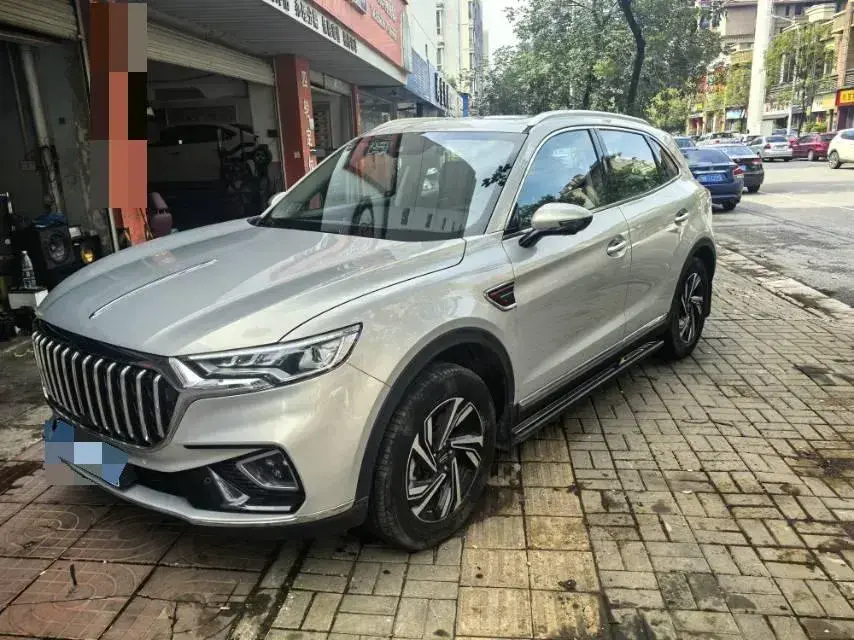 2022 HongQi HS5 2.0T 224HP L4 6AT