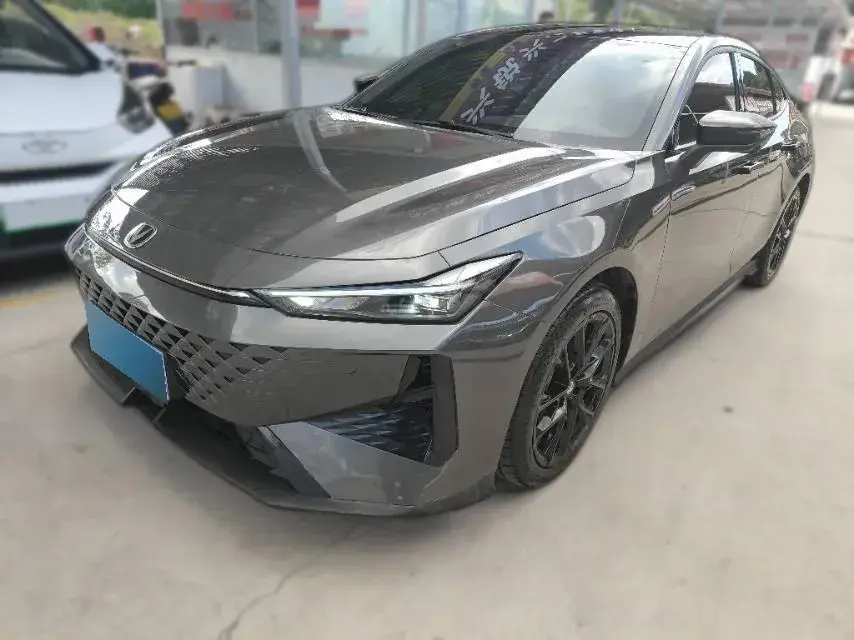 2024 ChangAn UNI-V 1.5T 188HP L4 7DCT