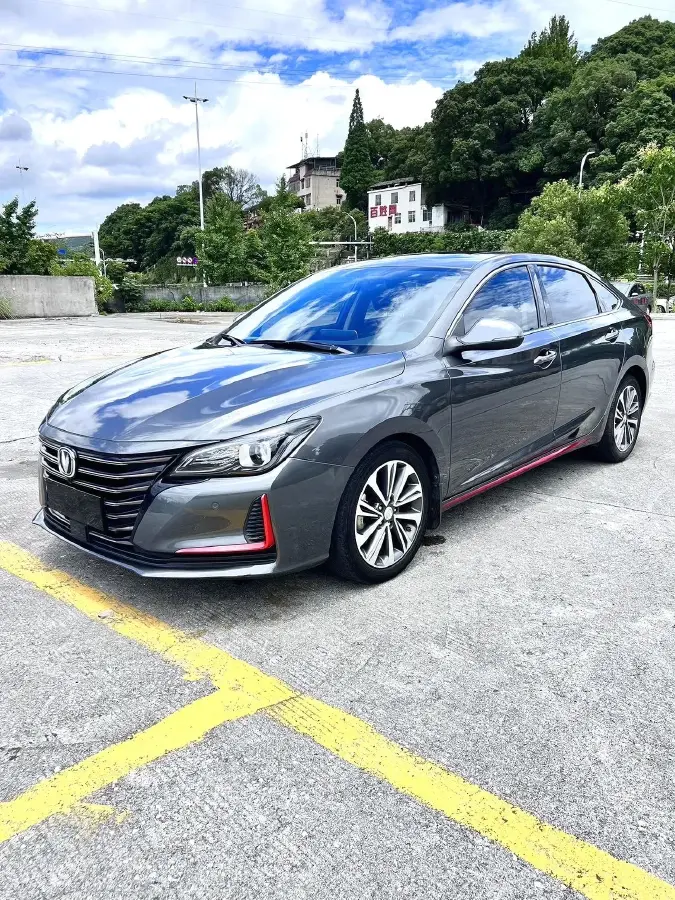 2021 ChangAn Raeton CC 1.5T 180HP L4 7DCT