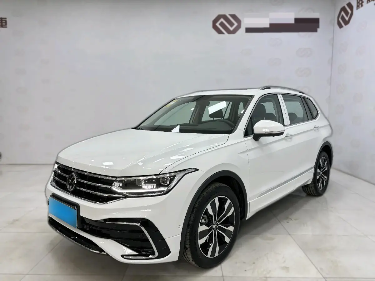 2024 Volkswagen Tiguan L 2.0T 186HP L4 7DCT