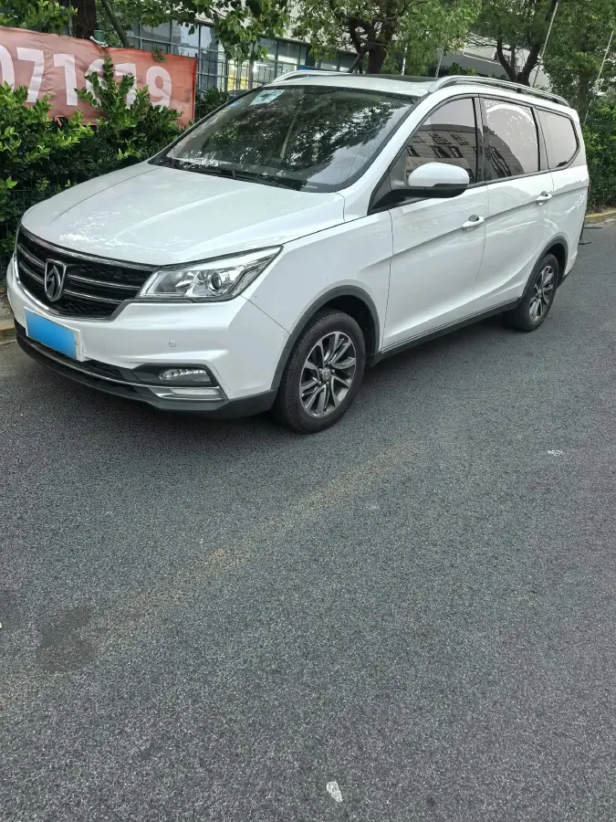 2019 BaoJun 730 1.5T 147HP L4 6MT