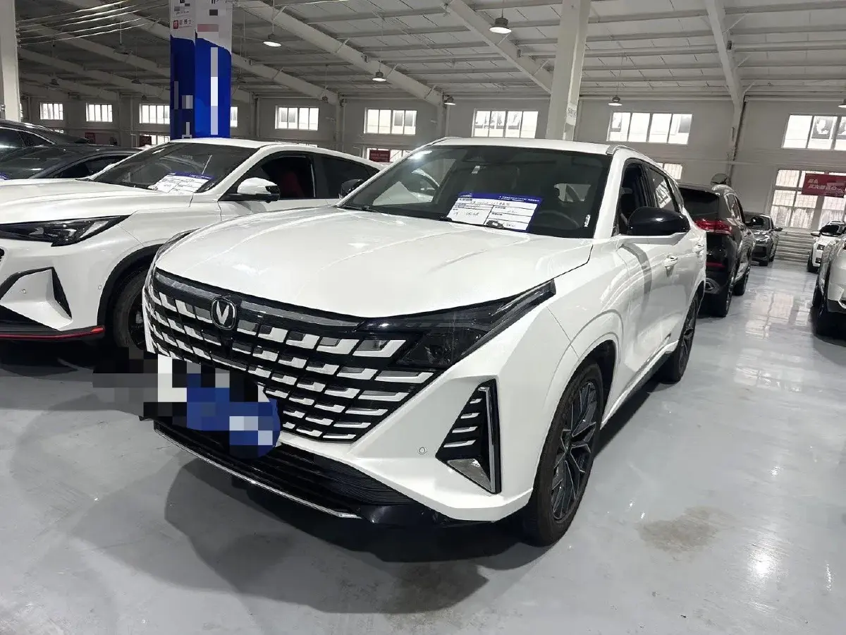 2025 ChangAn UNI-Z 1.5T 188HP L4 7DCT