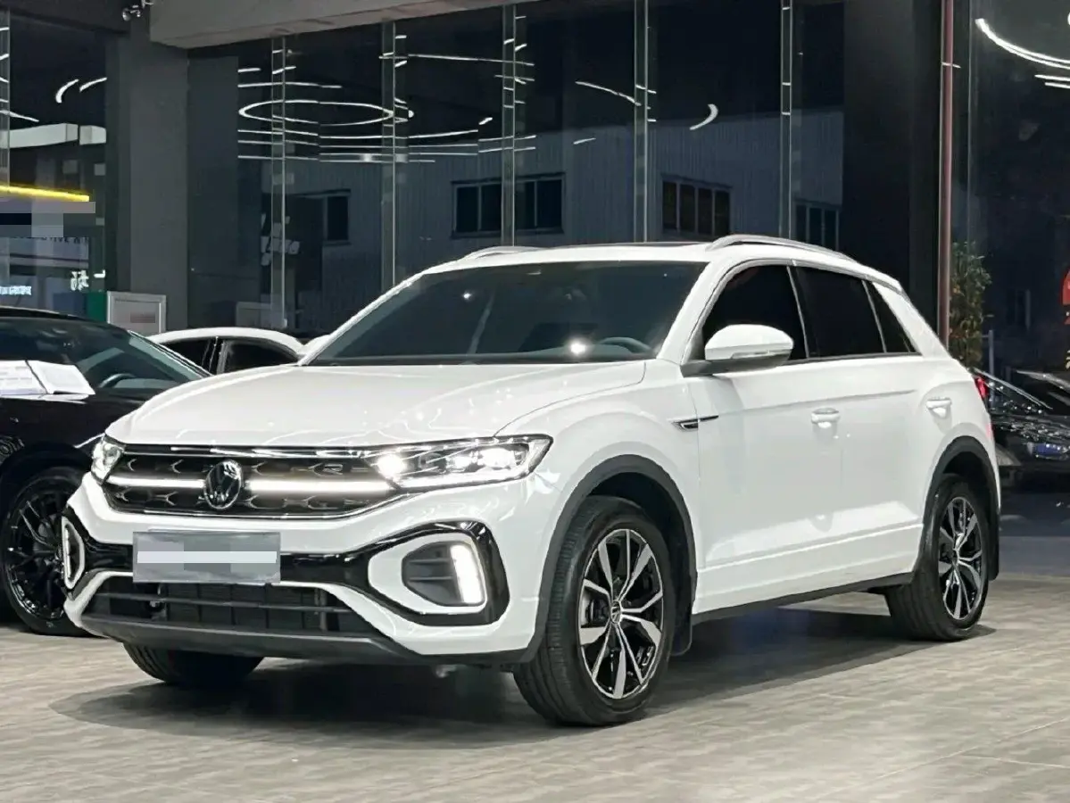 2024 Volkswagen T-Roc 1.5T 160HP L4 7DCT