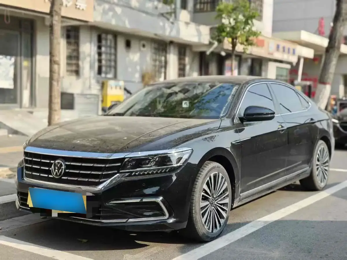 2021 Volkswagen Passat 2.0T 186HP L4 7DCT