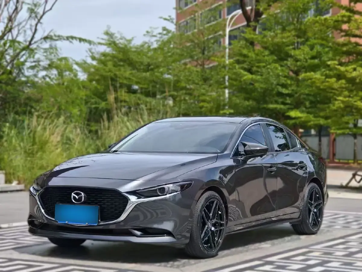 2020 Mazda 3 Axela 2.0L 158HP L4 6AT