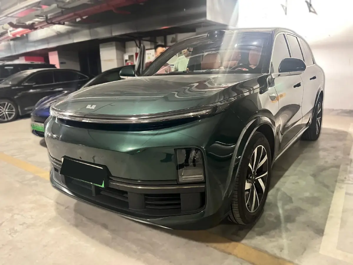 2023 Li L8 Range Extended 154HP REEV 40.9KWH