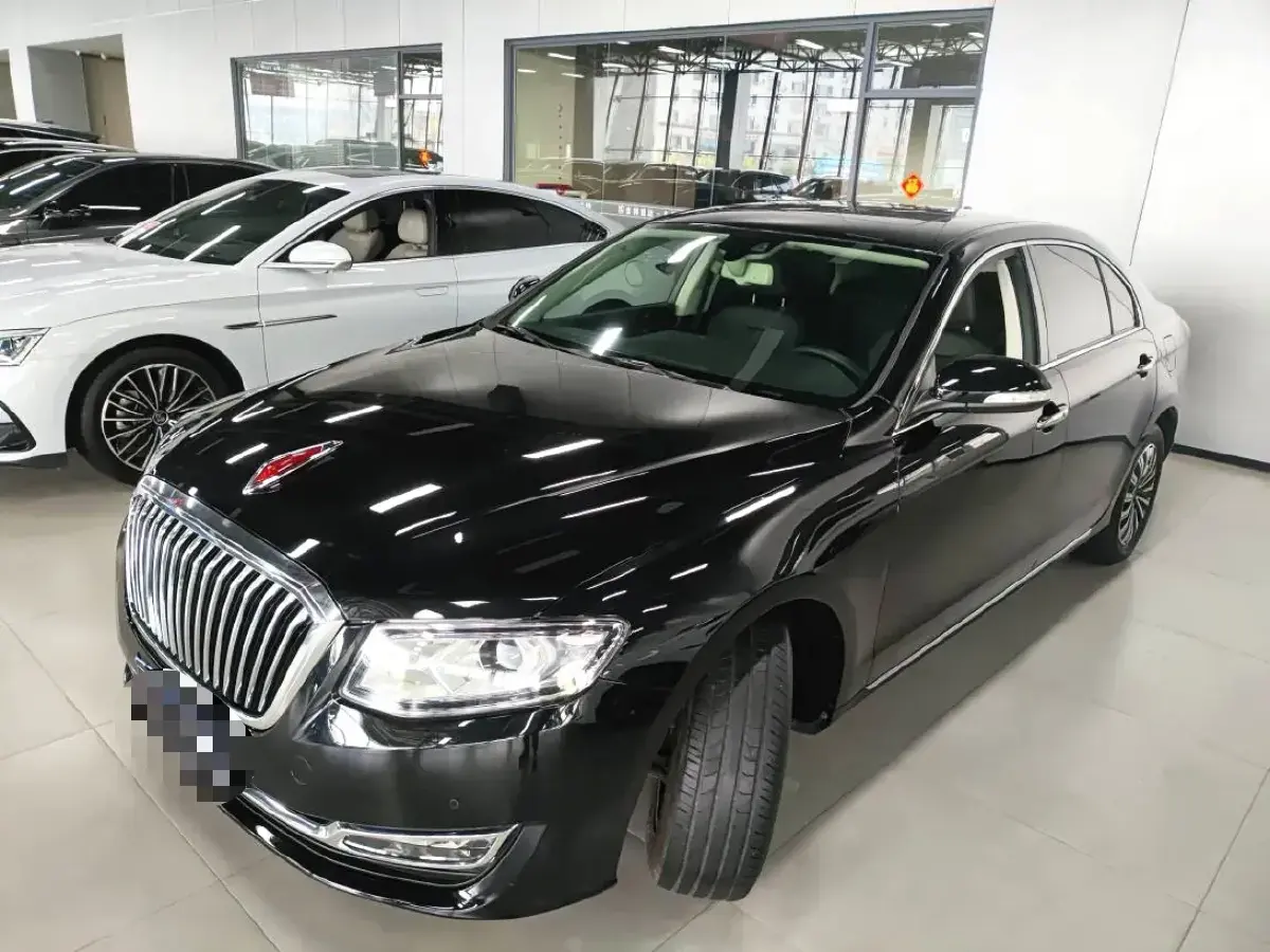 2018 HongQi H7 2.0T 204HP L4 6AT