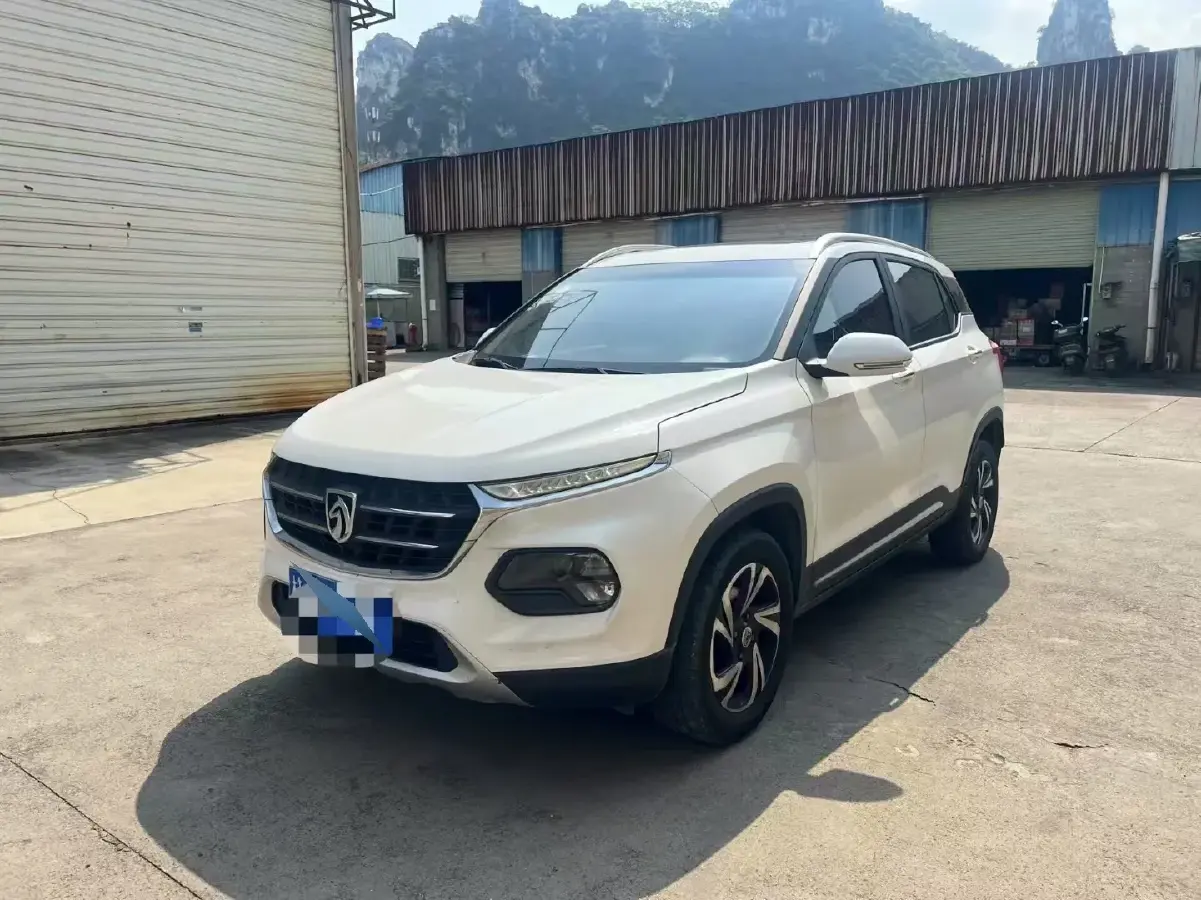 2017 BaoJun 510 1.5L 112HP L4 6MT