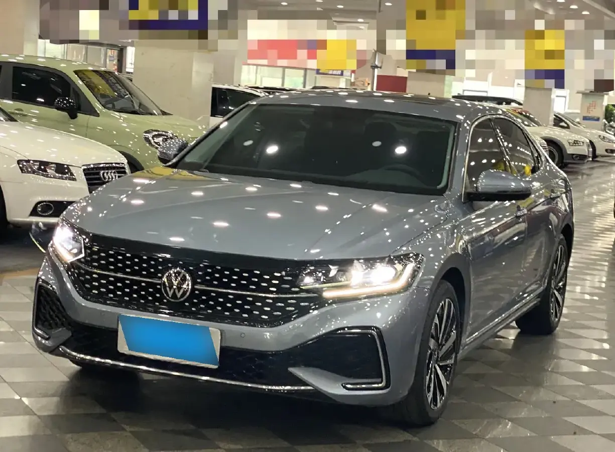 2022 Volkswagen Passat 2.0T 186HP L4 7DCT