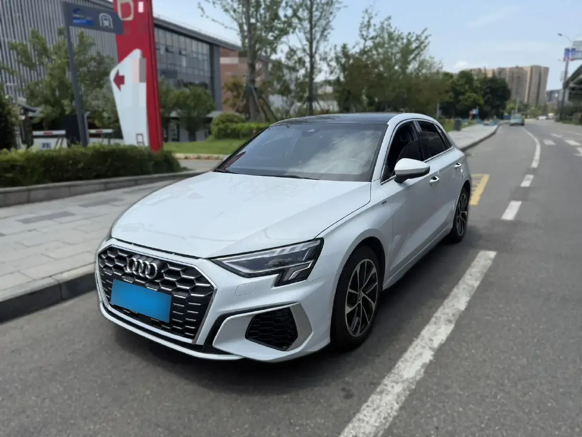 2021 Audi A3 1.4T 150HP L4 7DCT