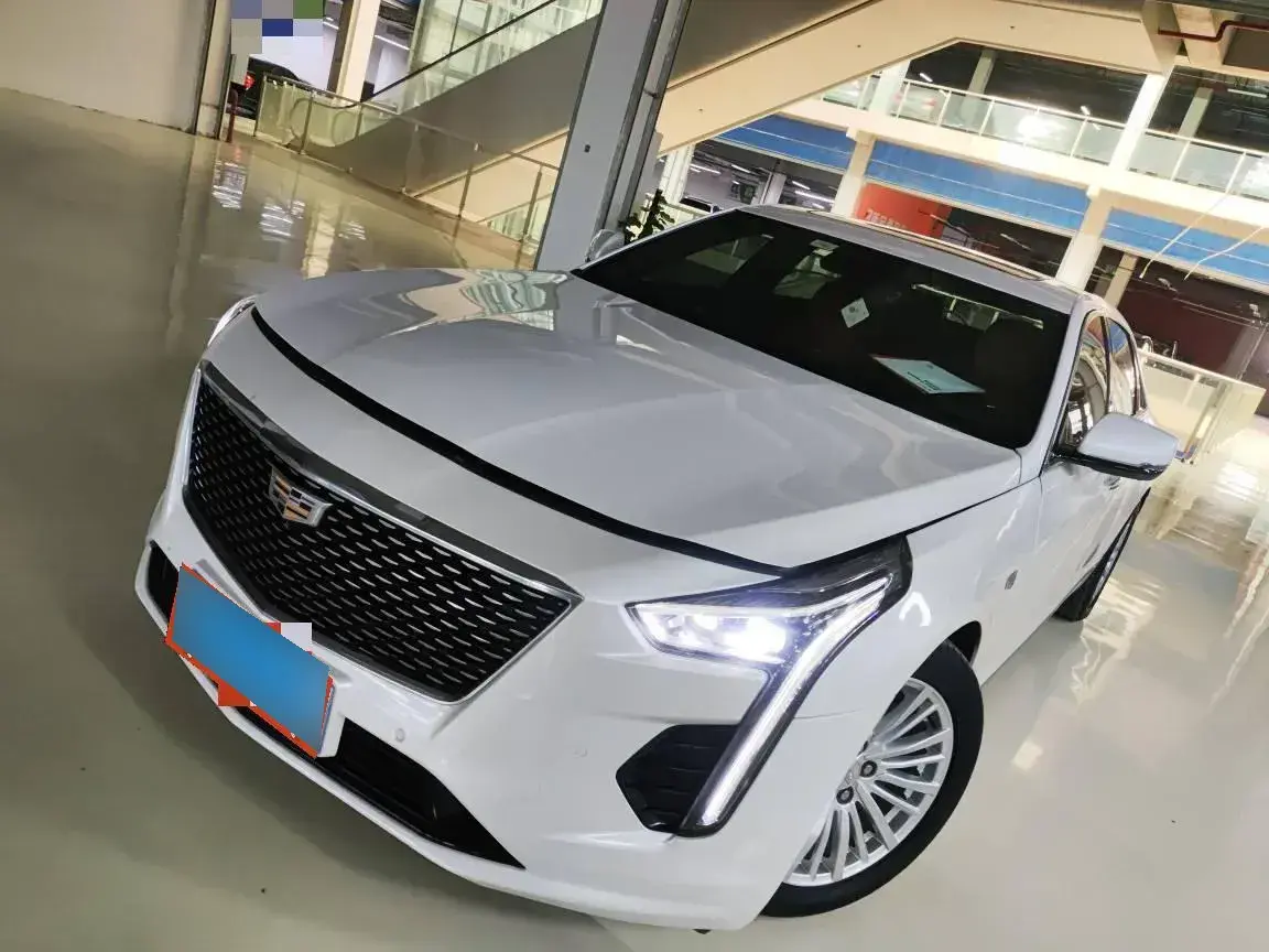 2020 Cadillac CT6 2.0T 241HP L4 10AT