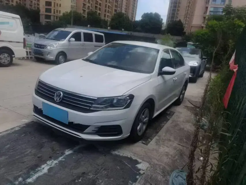 2019 Volkswagen Lavida 1.5L 112HP L4 6AT