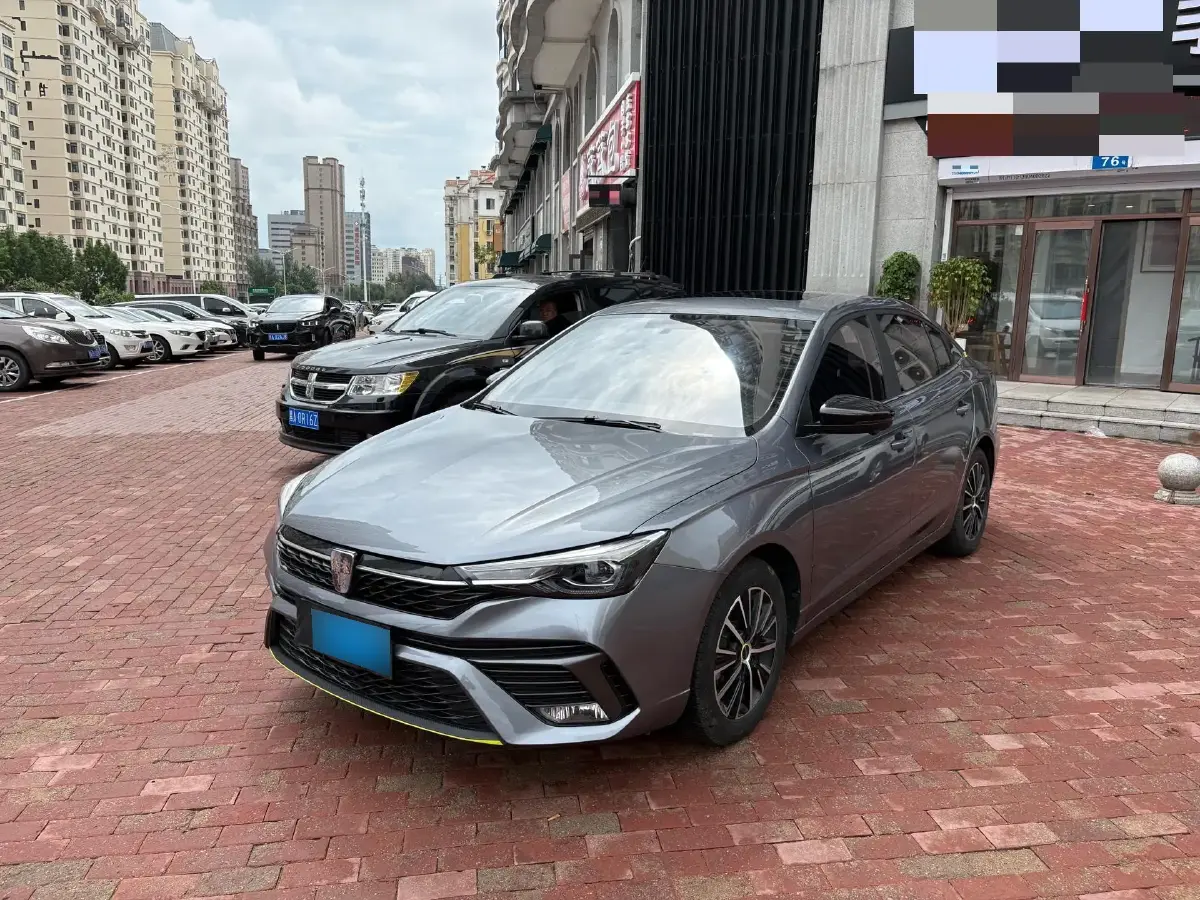 2021 Roewe i5 1.5L 120HP L4 CVT