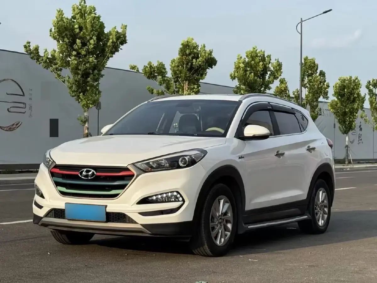 2015 Hyundai Tucson 1.6T 177HP L4 7DCT