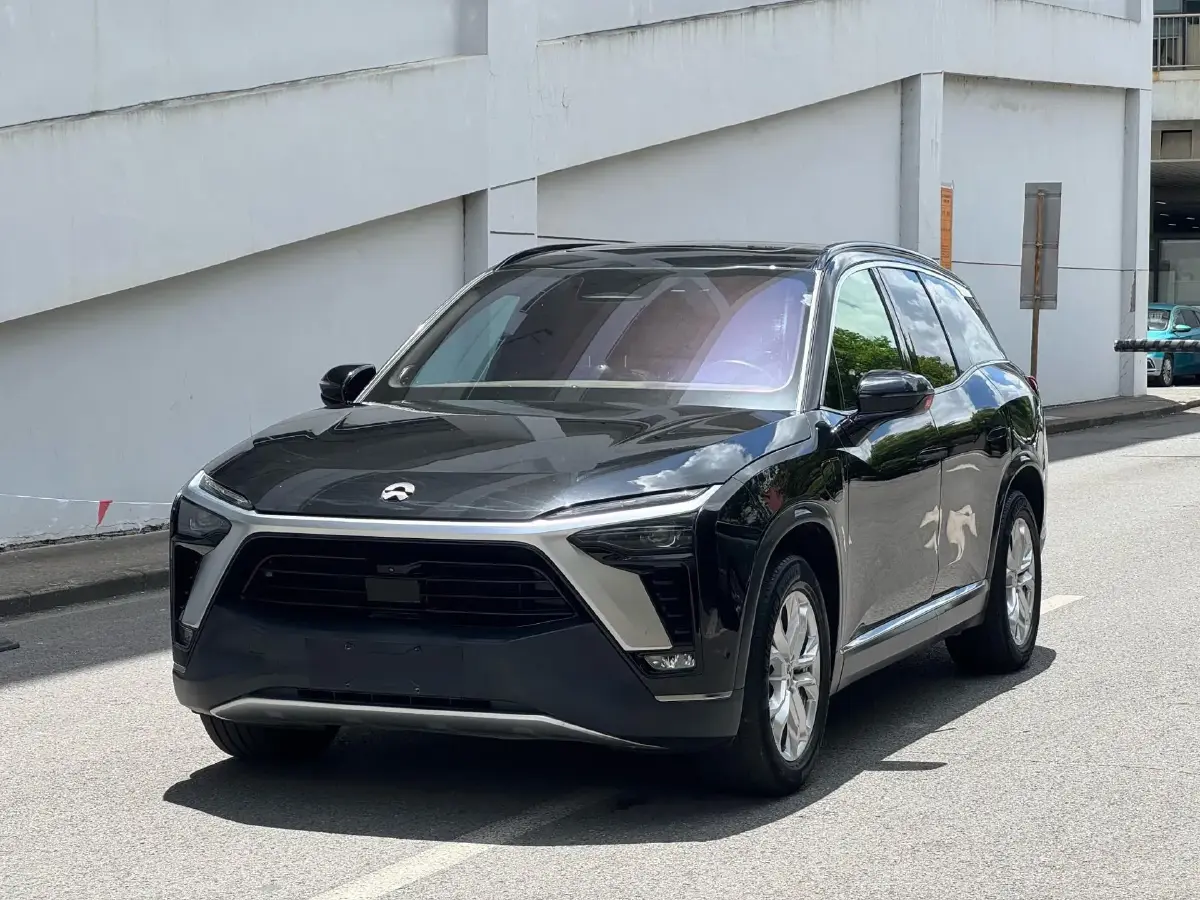 2018 NIO ES8 BEV 70KWH