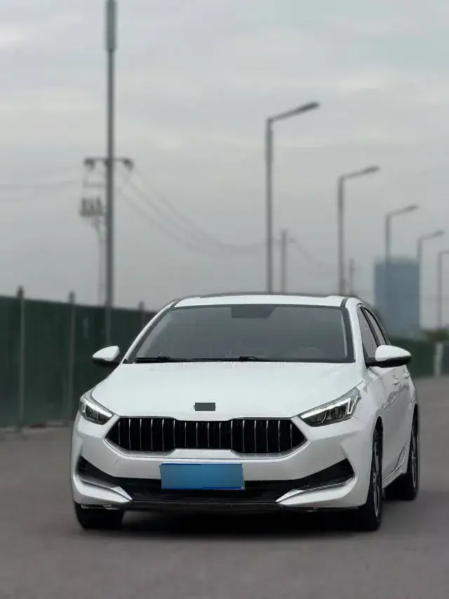 2019 Kia K3 1.5L 115HP L4 CVT