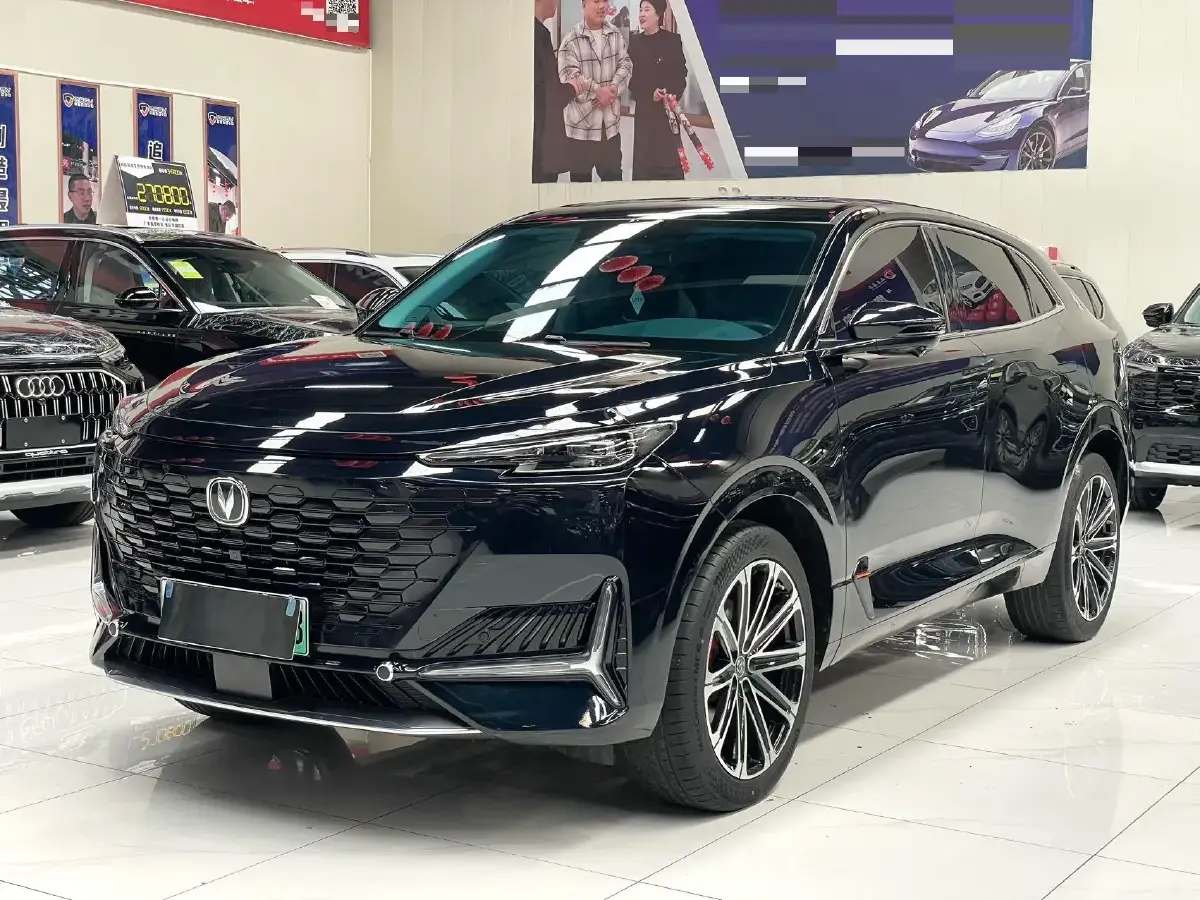 2022 ChangAn UNI-K iDD 1.5T 170HP L4 6TCT PHEV 30.74KWH