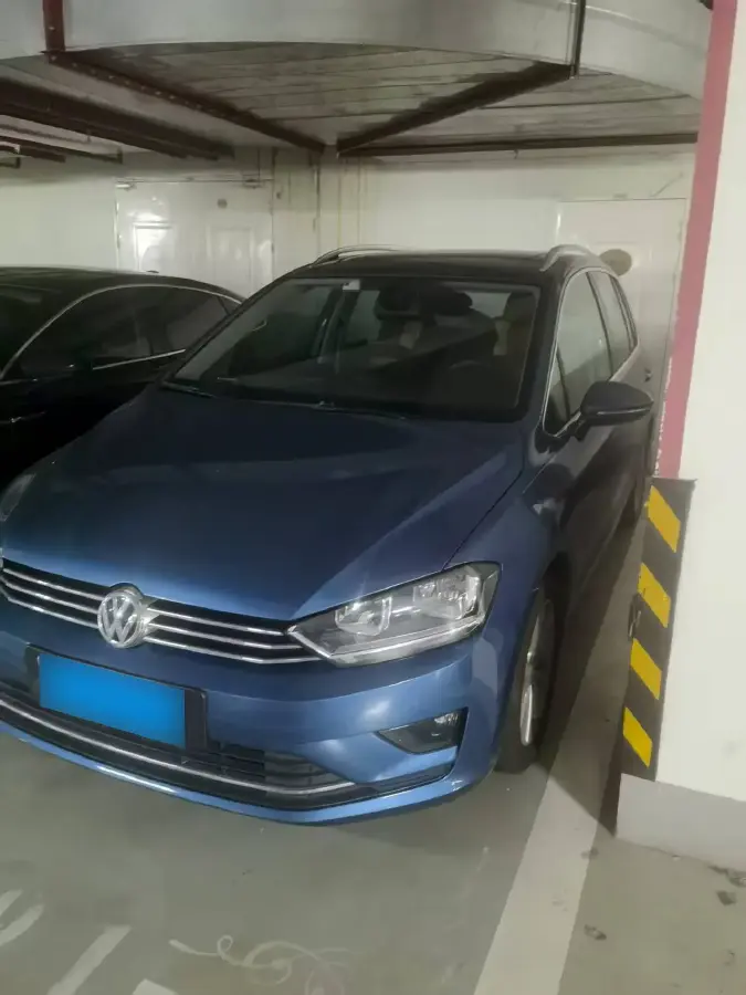 2018 Volkswagen Golf Sportsvan 1.4T 131HP L4 7DCT
