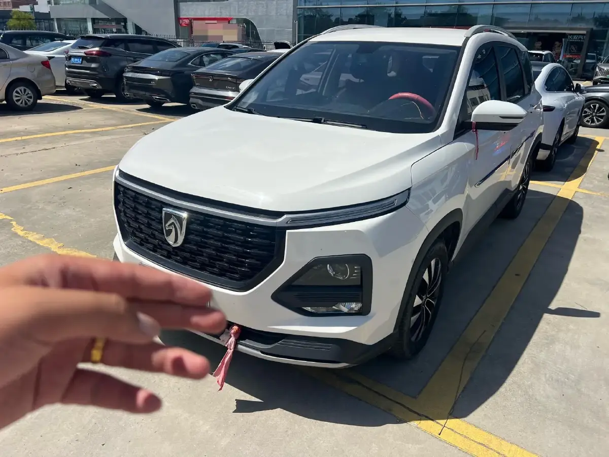 2021 BaoJun 530 1.5T 147HP L4 6MT