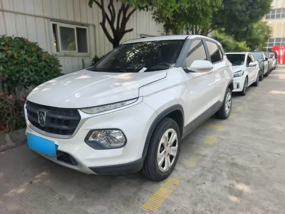 2019 BaoJun 510 1.5L 112HP L4 6MT