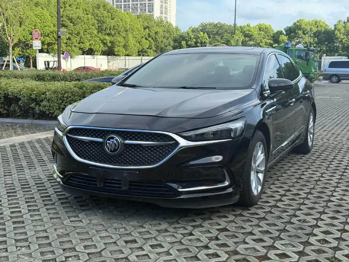 2021 Buick Larcosse 1.5T 169HP L4 9AT