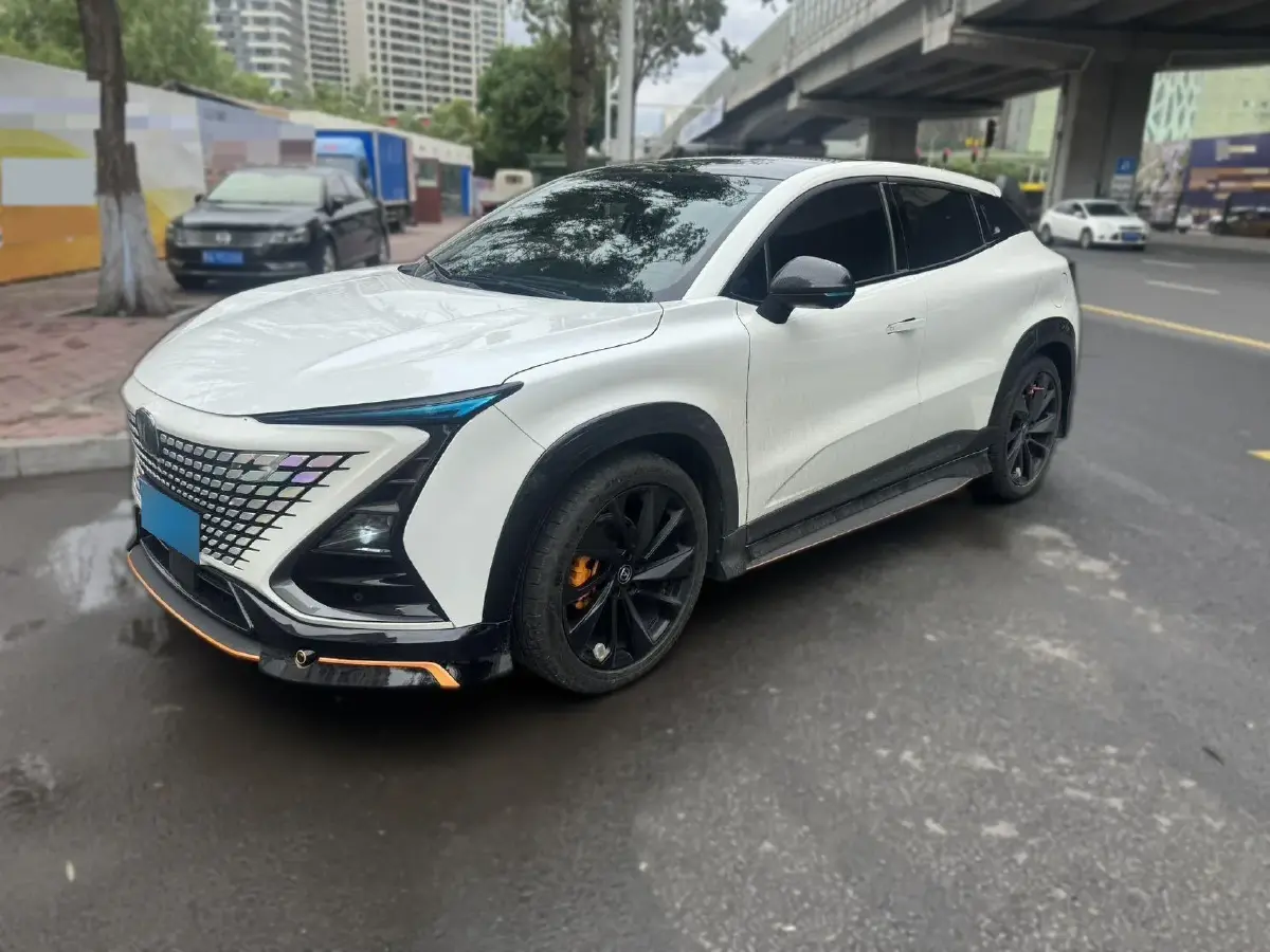 2022 ChangAn UNI-T 1.5T 188HP L4 7DCT