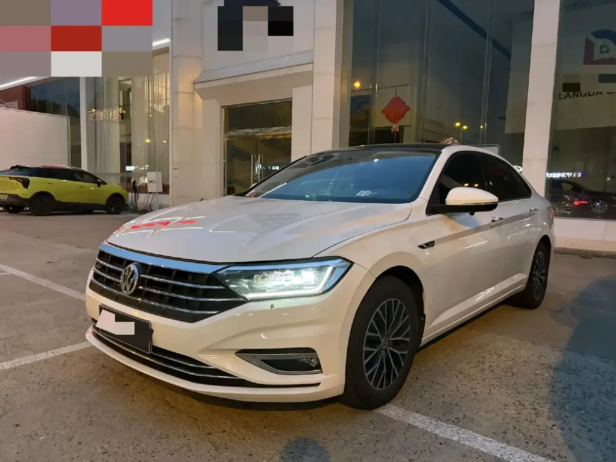 2020 Volkswagen Sagitar 1.4T 150HP L4 7DCT