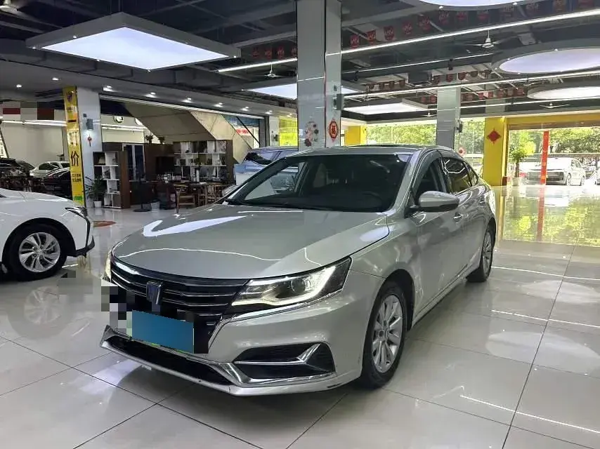 2017 Roewe i6 1.0T 125HP L3 2AT PHEV