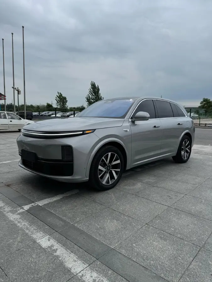2023 Li L7 Range Extended 154HP REEV 40.9KWH