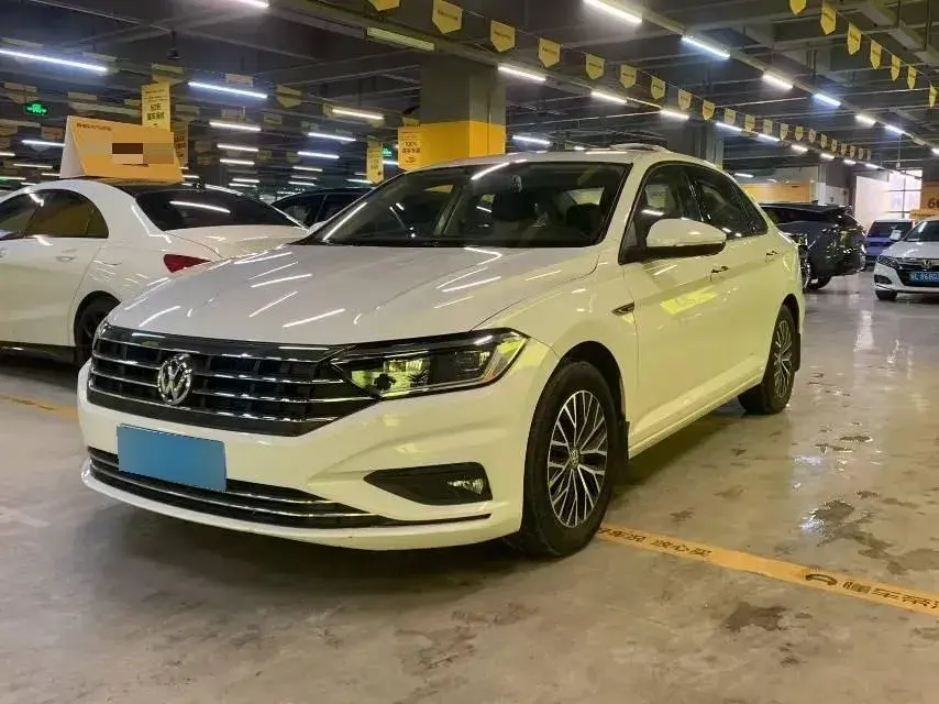 2021 Volkswagen Sagitar 1.4T 150HP L4 7DCT