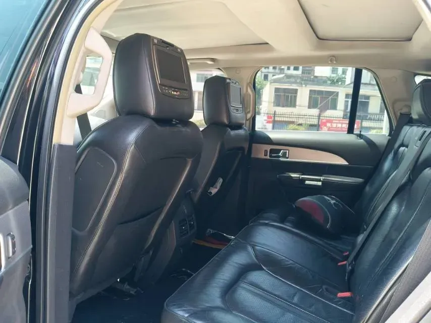 2011 Mazda CX-7 2.5L 163HP L4 5AT,autocango,china used car exporter,china ev exporter,chinese used car exporter,chinese used ev exporter