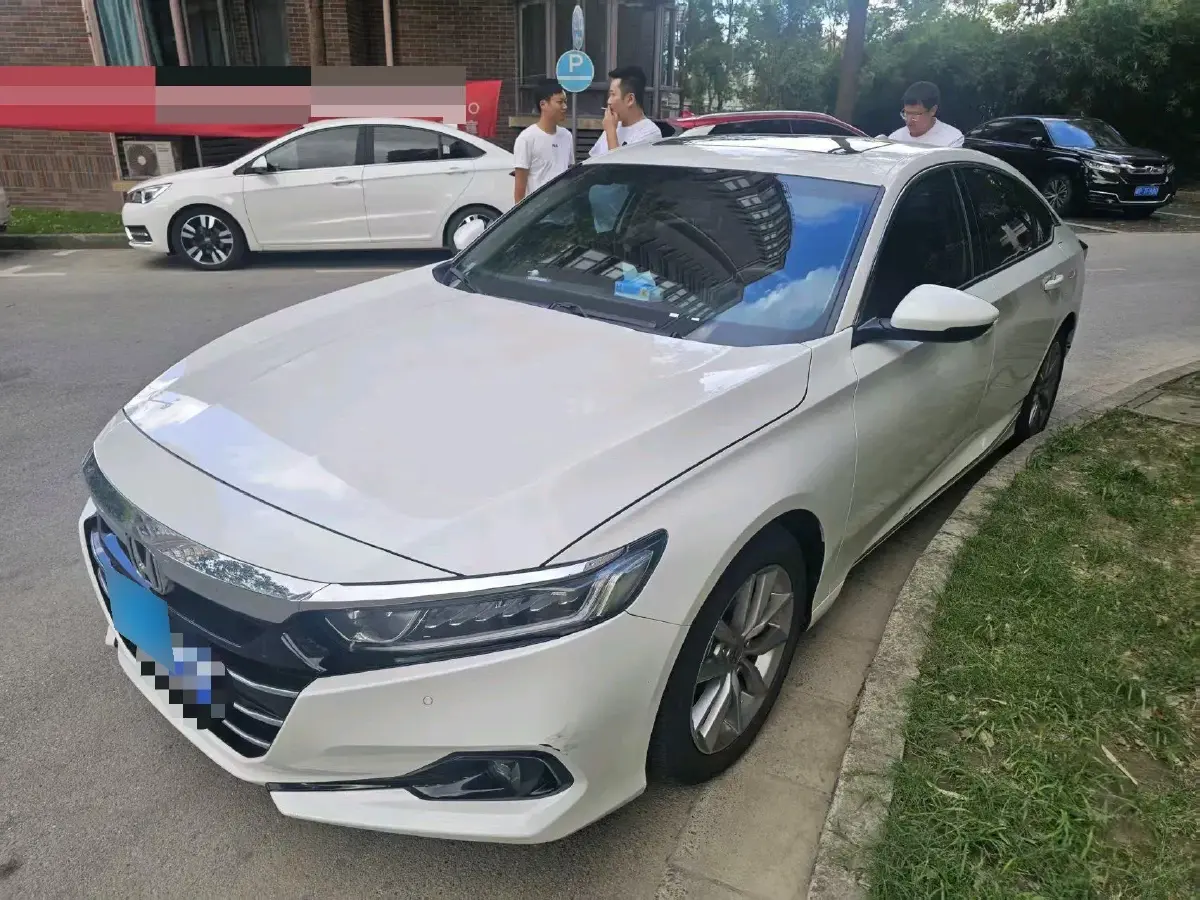 2022 Honda Accord 1.5T 194HP L4 CVT