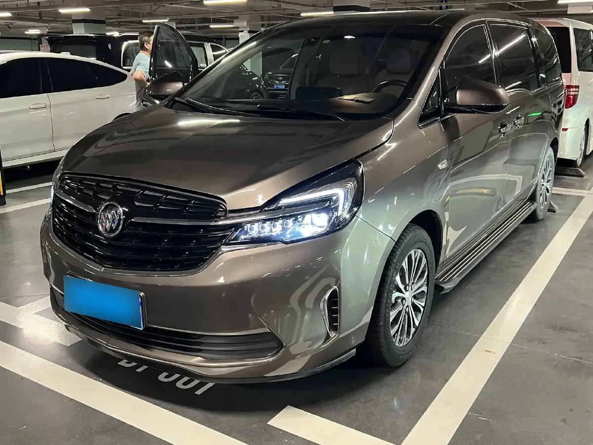 2021 Buick GL8 2.0T 237HP L4 9AT