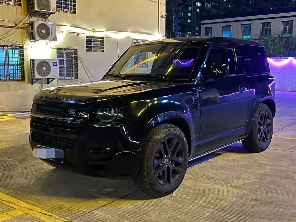 2022 Land Rover Defender 3.0T 400HP L6 8AT