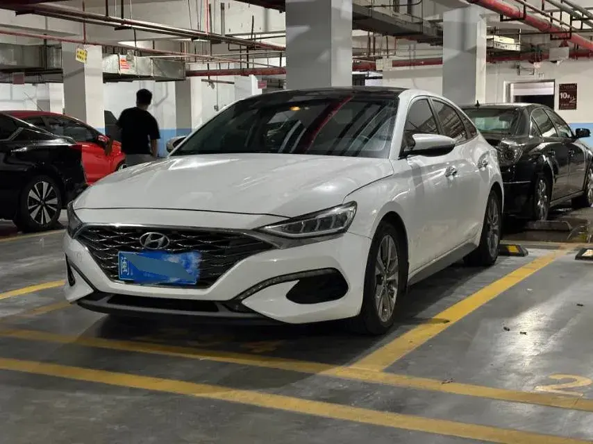 2019 Hyundai La Festa 1.6T 190HP L4 7DCT