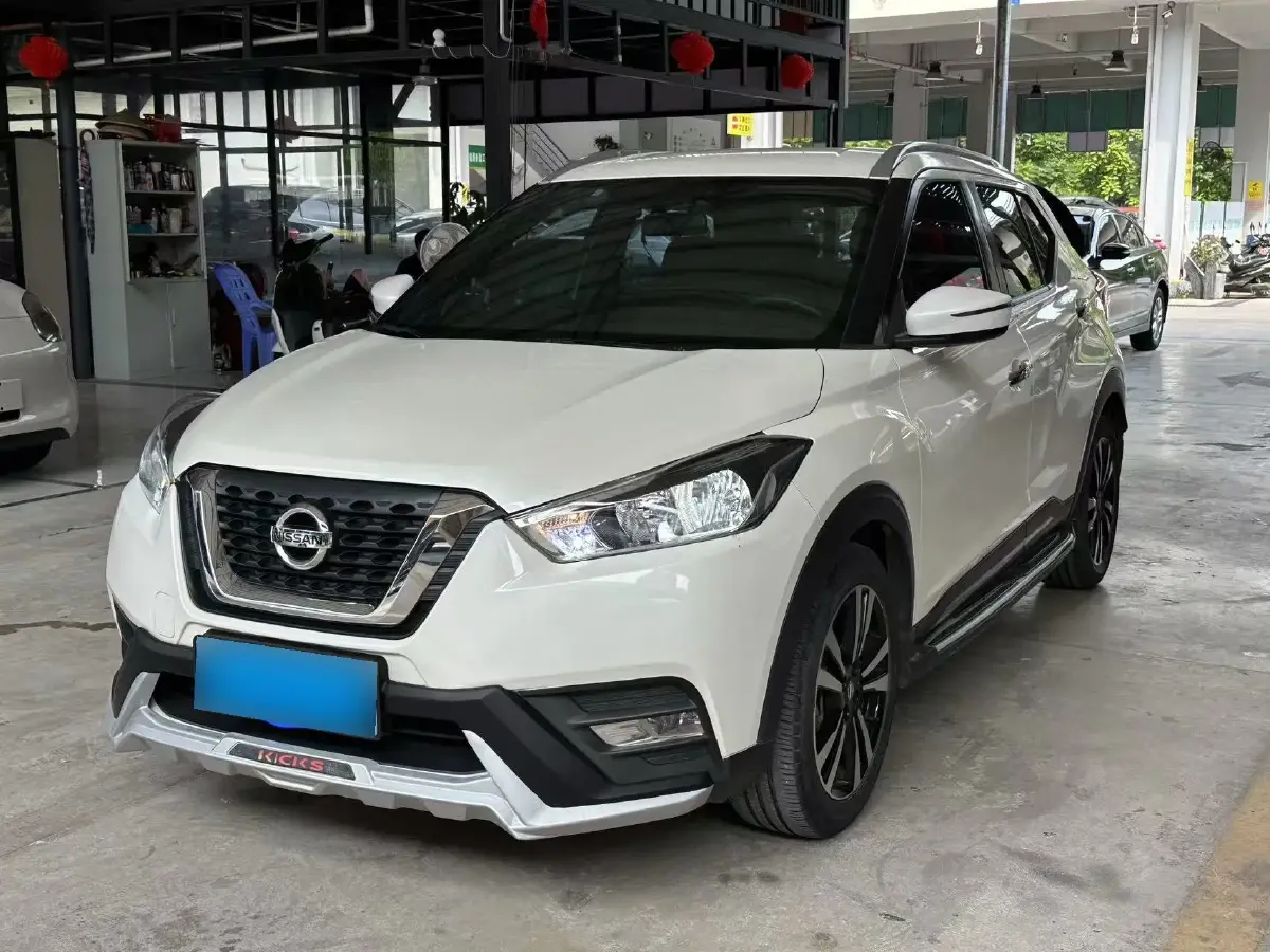 2019 Nissan Kicks 1.5L 124HP L4 CVT