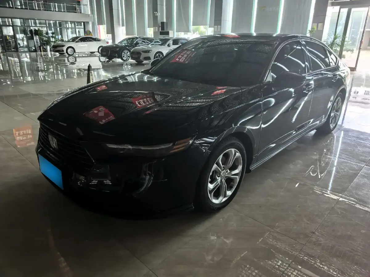 2023 Honda Accord 1.5T 192HP L4 CVT