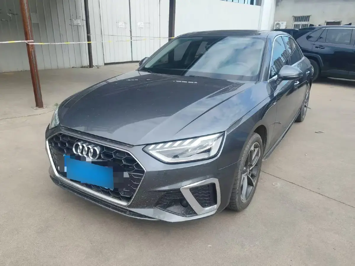 2020 Audi A4L 2.0T 190HP L4 7DCT