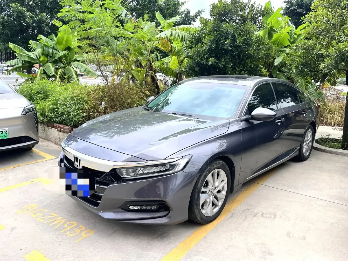 2018 Honda Accord 1.5T 194HP L4 CVT