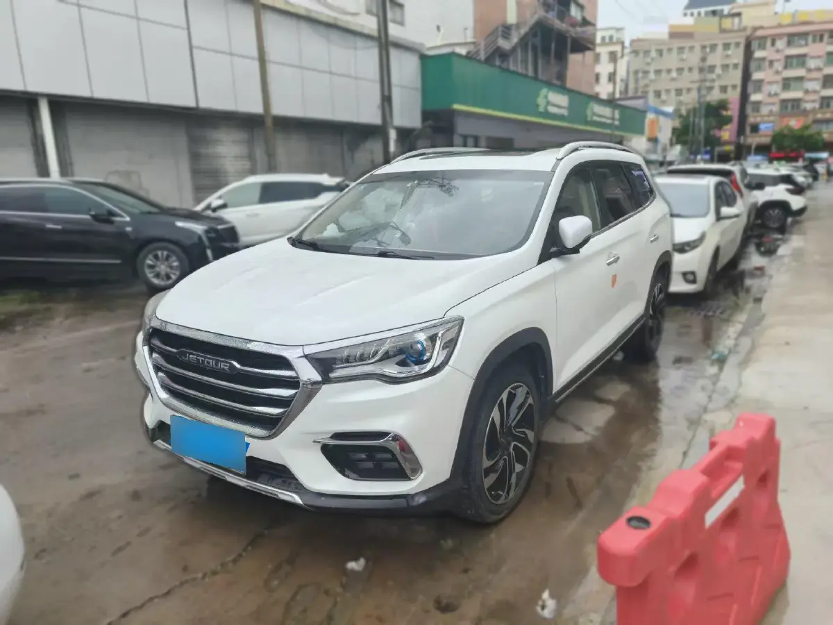 2019 Jetour X90 1.5T 156HP L4 6MT