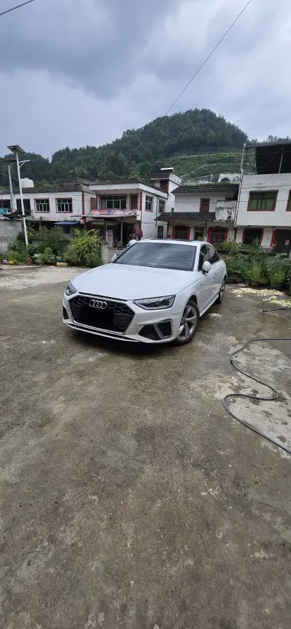 2020 Audi A4L 2.0T 150HP L4 7DCT